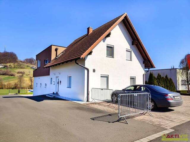 Immobilie in Bairisch Kölldorf - Exklusives Wohn- & Geschäftshaus mit modernster Ausstattung in der Thermenregion Bad Gleichenberg. - Bild 2