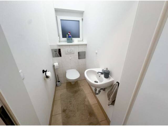 Immobilie in Feldbach - Weitblick genießen: Eigentumswohnung mit traumhafter Aussicht bei Feldbach ...! - Bild 4