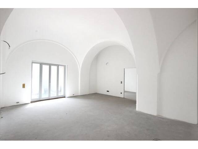 Immobilie in Hainburg an der Donau - Historisches Kloster wird zu modernem Wohntraum: Exklusive Wohnungen in Hainburg - Bild 1