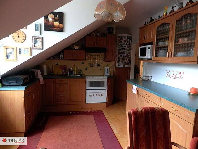 Immobilie in Reichenau an der Rax - Charmante Altbau-Dachgeschoßwohnung in Grünruhelage - Bild 3