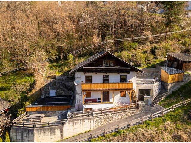 Immobilie in Oetz - NEUER PREIS!!! Über den Dächern von Ötz - Haus mit traumhafter Aussicht zu verkaufen! - Bild 0