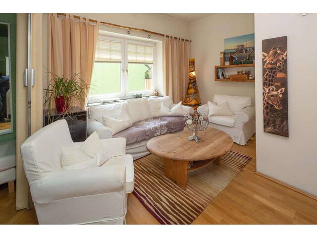 Immobilie in Hainfeld - Der richtige Platz für Ihr neues Leben mit 8 Zimmer! - Bild 1