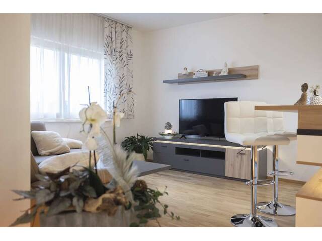 Immobilie in Schandorf - PROVISIONSFREI - DOPPELHAUSHÄLFTE - NIEDRIGENERGIEHAUS - Bild 3