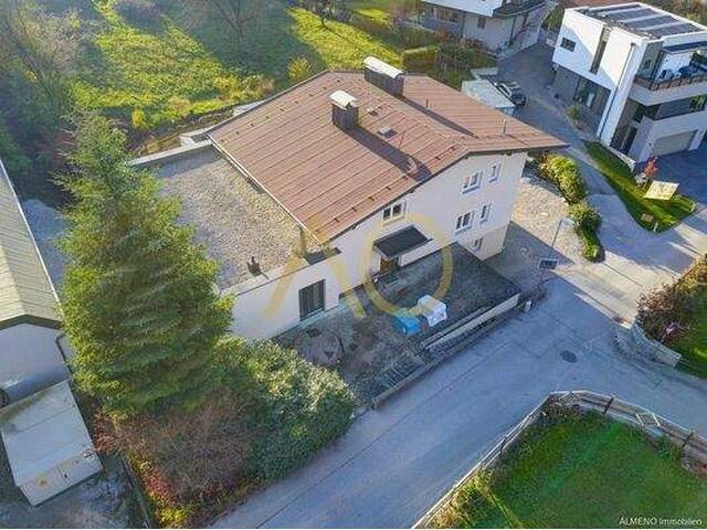 Immobilie in Kirchbichl - Mehrgenerationen Haus im Zentrum von Kirchbichl bietet Platz für 2 Familien - Bild 4