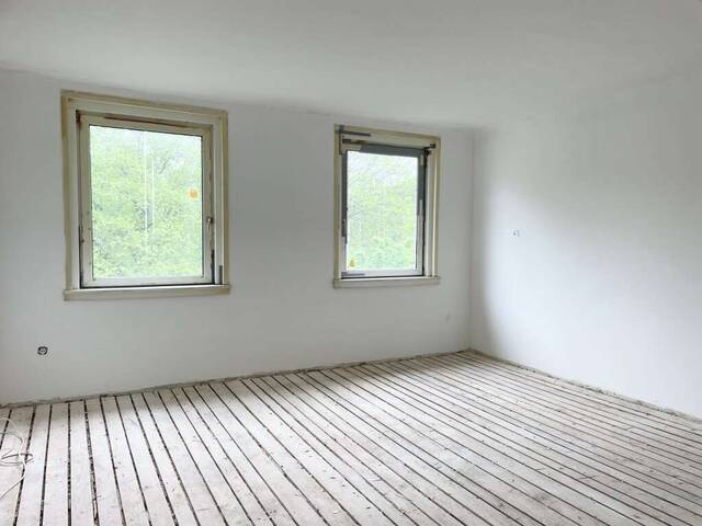 Immobilie in Purkersdorf - PROVISIONSFREI VOM EIGENTÜMER! SANIERUNGSBEDÜRFTIGE 3-ZIMMER-WOHNUNG NÄHE PURKERSDORF ZENTRUM! - Bild 3