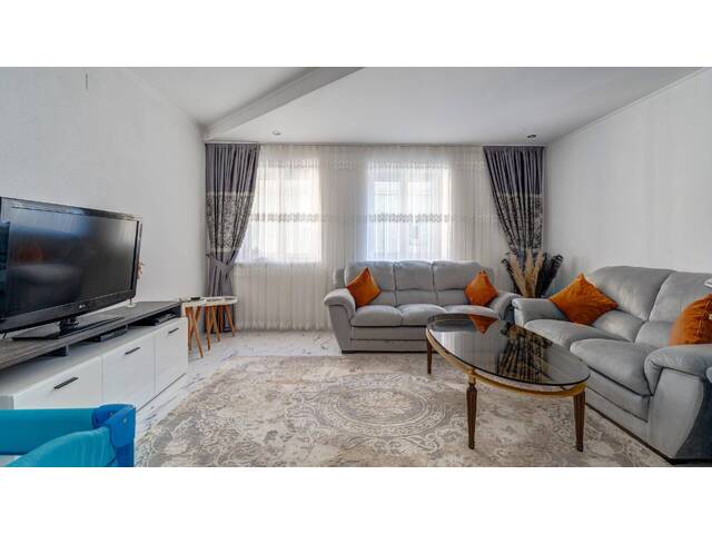 Immobilie in Klein-Harras - Ein oder Mehrfamilienhaus in modernisiertem Zustand - Bild 1