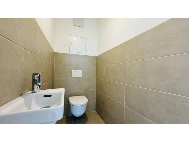 Immobilie in Deutsch-Wagram - Exklusive Dachgeschoßwohnung in Deutsch-Wagram - Erstbezug mit Balkon - PROVISION BEZAHLT DER ABGEBER - Bild 3