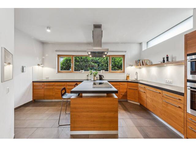 Immobilie in Weiden am See - Modernes Einfamilienhaus mit traumhaftem Grundstück in Top-Lage - Bild 2