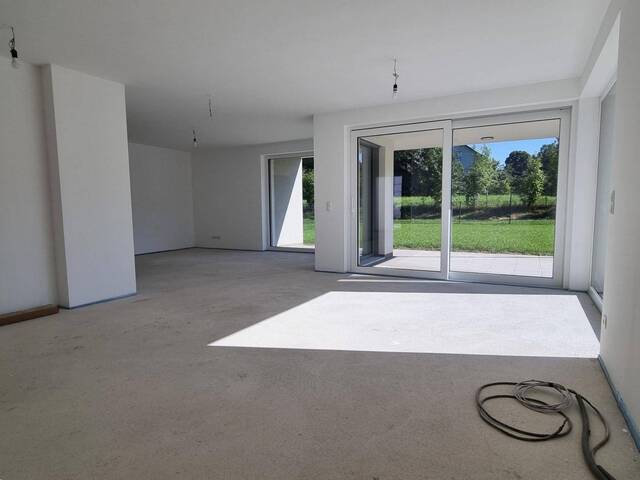 Immobilie in Wolfsgraben - MODERNES 6-ZIMMER-HAUS - Ideal für Familien mit Platzbedarf - Bild 3