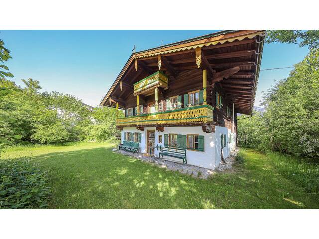 Immobilie in Erpfendorf - Historisches Bauernhaus in Grün-Ruhelage - Bild 1