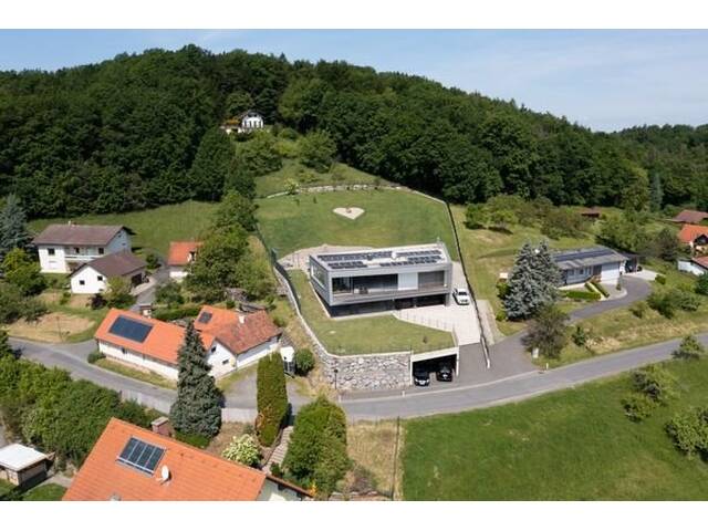 Immobilie in Bad Gleichenberg - Absolutes Traumhaus in sonniger Ruhe- und Aussichtslage. Ihr neues Zuhause wartet auf Sie! - Bild 2