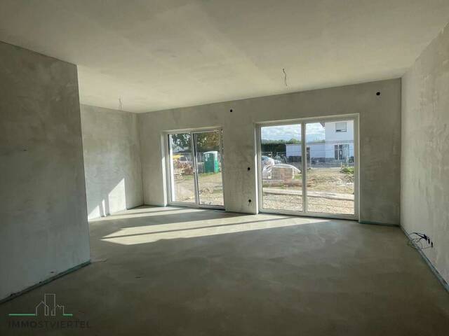 Immobilie in Neumarkt an der Ybbs - Neue Doppelhaushälfte mit Carport nur noch 2 verfügbar!! - Bild 2