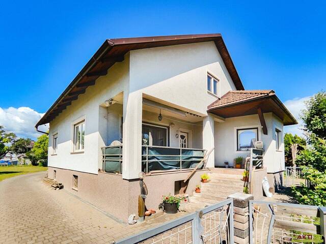 Immobilie in Feldkirchen bei Graz - Familienfreundliches Haus mit großem Garten, Ausbaupotenzial, Wintergarten, Kamin und viel Platz zur Entfaltung. - Bild 1