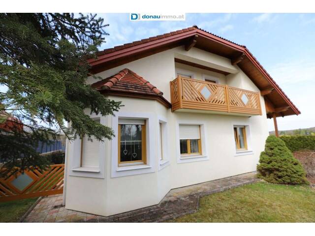 Immobilie in Oberloisdorf - Ihr neues Zuhause! - traumhaftes Einfamilienhaus mit viel Platz, Garage Wellnessbereich und Pool - Bild 3