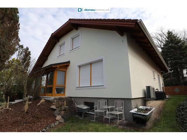 Immobilie in Oberloisdorf - Ihr neues Zuhause! - traumhaftes Einfamilienhaus mit viel Platz, Garage Wellnessbereich und Pool - Bild 4