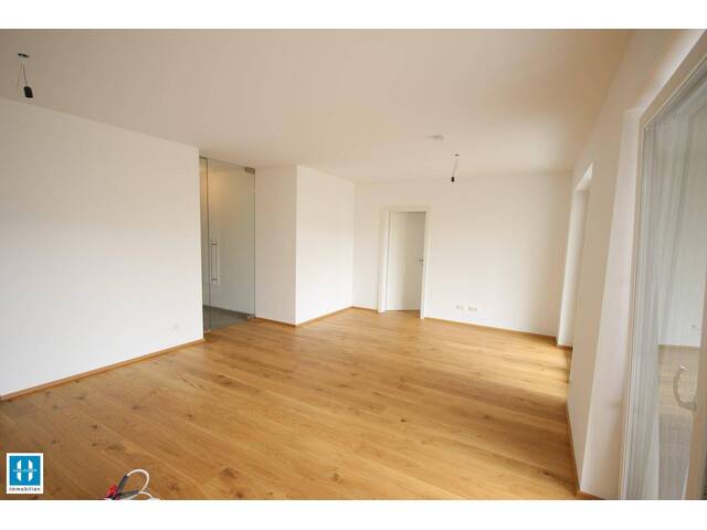 Immobilie in Grieskirchen - NEUER PREIS!! Wohnen am Kalvarienberg Grieskirchen - gemütliche 72,93m² Gartenwohnung mit großer Terrasse und Tiefgaragenparkplatz zu verkaufen - Bild 0