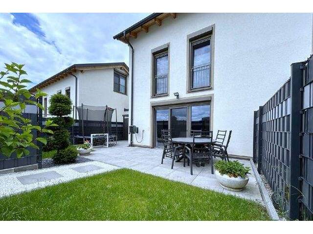 Immobilie in Straßwalchen - Reihenhaus vor den Toren Salzburgs - Bild 0