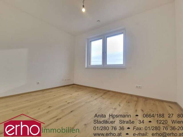 Immobilie in Spillern - Traumhaftes Reihenhaus mit Garten und Carport in Spillern - Blick zur Burg Kreuzenstein - Bild 4