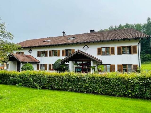 Immobilie in Frastanz - Großzügige 5-Zimmer Dachgeschosswohnung im Herzen von Frastanz zu verkaufen! - Bild 1