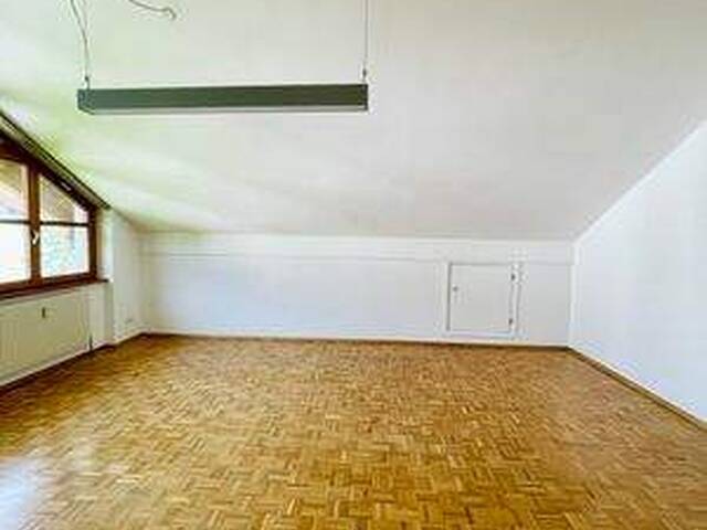 Immobilie in Frastanz - Großzügige 5-Zimmer Dachgeschosswohnung im Herzen von Frastanz zu verkaufen! - Bild 3