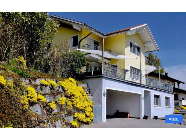 Immobilie in St. Georgen am Längsee - Haus mit separatem Gästebereich, Traum Ausblick und großer Terrasse in Sankt Georgen am Längsee! - Bild 1