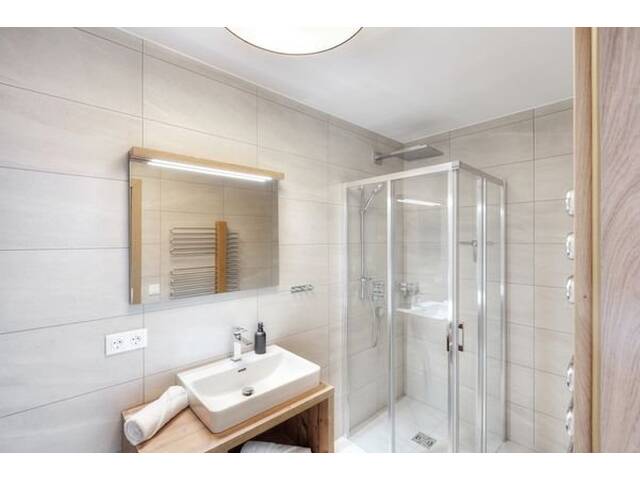 Immobilie in Damüls - Eine der letzten Ferienwohnungen direkt am Skilift Oberdamüls App. 4.02 - Bild 2