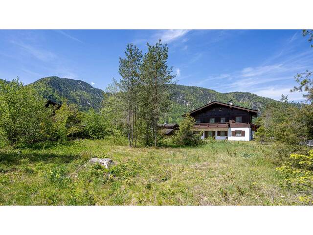 Immobilie in St. Ulrich am Pillersee - Einfamilienhaus mit zusätzlichem Baugrundstück in sonniger Ruhelage - Bild 0