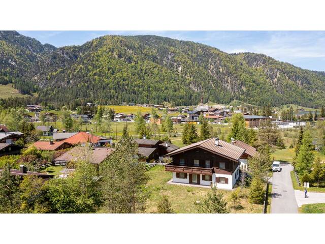 Immobilie in St. Ulrich am Pillersee - Einfamilienhaus mit zusätzlichem Baugrundstück in sonniger Ruhelage - Bild 2