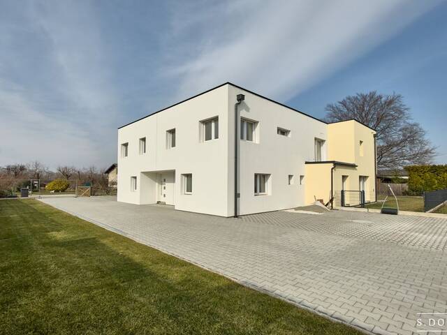 Immobilie in Markgrafneusiedl - NEU! • Erstbezug • Ziegelmassiv • 5 Zimmer • Garten + Terrasse • Top-Lage - Bild 0