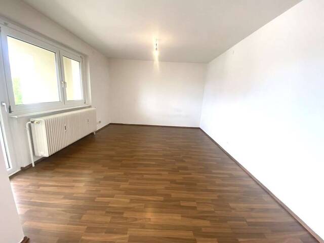 Immobilie in St. Pölten - PROVISIONSFREI! HELLE, GUT GESCHNITTENE 3-ZIMMER WOHNUNG, ZENTRAL BEGEHBAR MIT LOGGIA IM SÜDLICHEN ST. PÖLTEN! - Bild 0