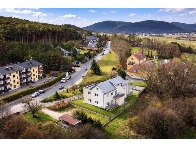 Immobilie in Berndorf - [06588] Sanierte 3-Zimmer-Wohnung: Erstbezug mit Gartenanteil - Bild 0