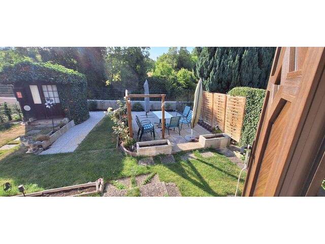 Immobilie in Forchtenstein - !!! Nettes großzügig eingerichtetes FERIEN - Wohnmobilheim in Forchtenstein am Stausee zu verkaufen. Der Kaufpreis ist € 48.300,-- !!! - Bild 0