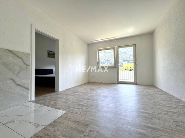 Immobilie in Rottenmann - PREISSENKUNG!!! interessante 3-Zimmer Wohnung in Rottenmann mit toller Aussicht - Bild 1