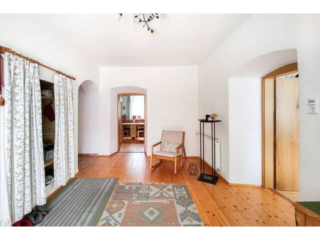 Immobilie in Dellach - Charmantes saniertes Altbauhaus mit vielseitigem Potential und Geschichte in Dellach. - Bild 4