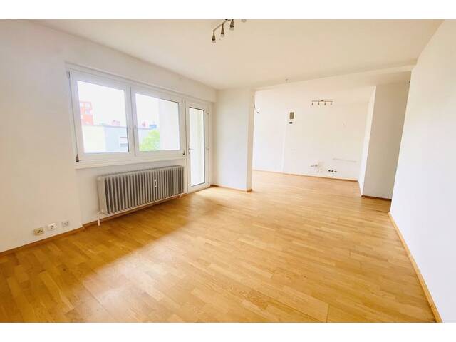 Immobilie in St. Pölten - PROVISIONSFREI! FAMILIENHIT - 3-ZIMMER-WOHNUNG IN SEHR GUTER WOHNLAGE! - Bild 3