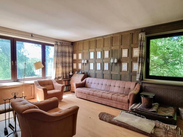 Immobilie in Rekawinkel - TRAUMHAFT SCHÖNES GRUNDSTÜCK MIT RENOVIERUNGSBEDÜRFTIGEM HAUS - Bild 2