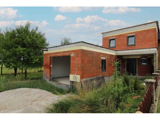 Immobilie in Wilfleinsdorf - Wohnträume verwirklichen: Ziegelmassivhaus bietet ideale Grundlage zur kreativen Fertigstellung - Bild 1