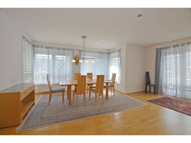 Immobilie in Au - Ihr Refugium am Attersee - stilvoll und naturnah leben mit traumhaftem Seeblick - Bild 4