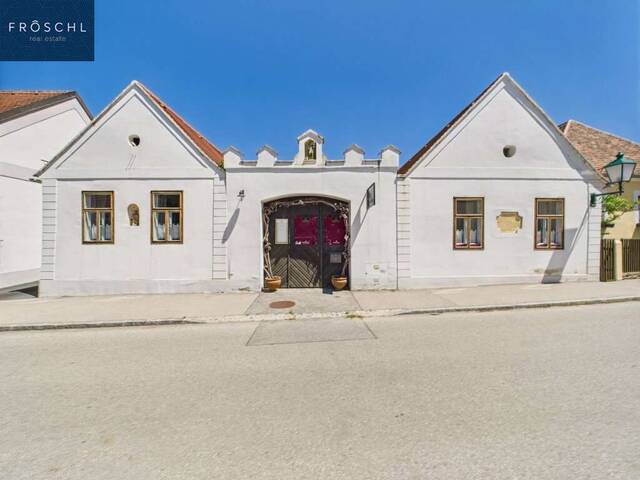 Immobilie in Gars am Kamp - Denkmalgeschütztes Gasthaus 'Zum Goldenen Hirschen' - Einzigartiges Kulturdenkmal mit Gastronomietradition seit 1920 - Bild 3