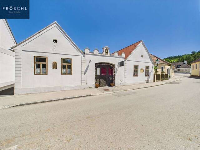 Immobilie in Gars am Kamp - Denkmalgeschütztes Gasthaus 'Zum Goldenen Hirschen' - Einzigartiges Kulturdenkmal mit Gastronomietradition seit 1920 - Bild 4