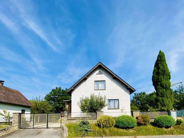 Immobilie in Ehrendorf - Einzigartige Gelegenheit in Ehrendorf bei Gmünd - Zwei Einfamilienhäuser - zum Preis von Einem - Bild 1