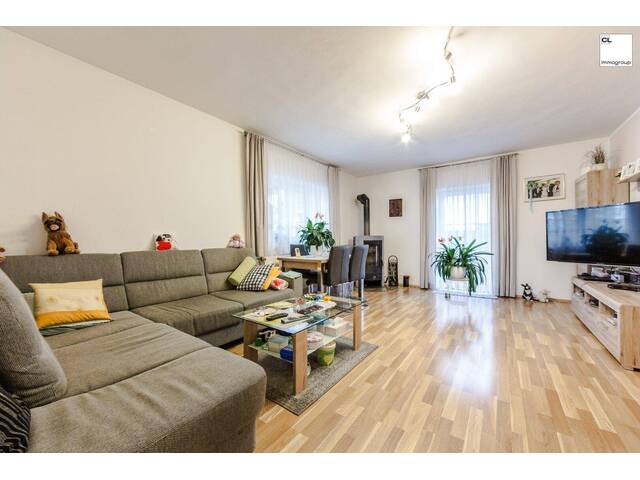 Immobilie in St. Georgen im Attergau - St. Georgen Einfamilienhaus in Ruhelage zu verkaufen - Bild 0