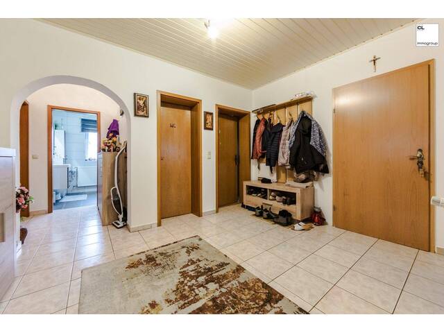 Immobilie in St. Georgen im Attergau - St. Georgen Einfamilienhaus in Ruhelage zu verkaufen - Bild 2