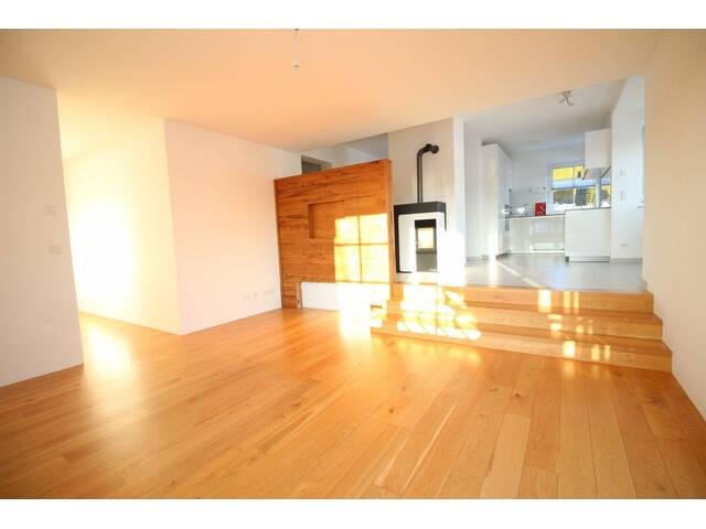 Immobilie in Henndorf am Wallersee - LUFTIG & HELL IN HENNDORF A. WALLERSEE! 118 m² Maisonette mit Stil! - Bild 3