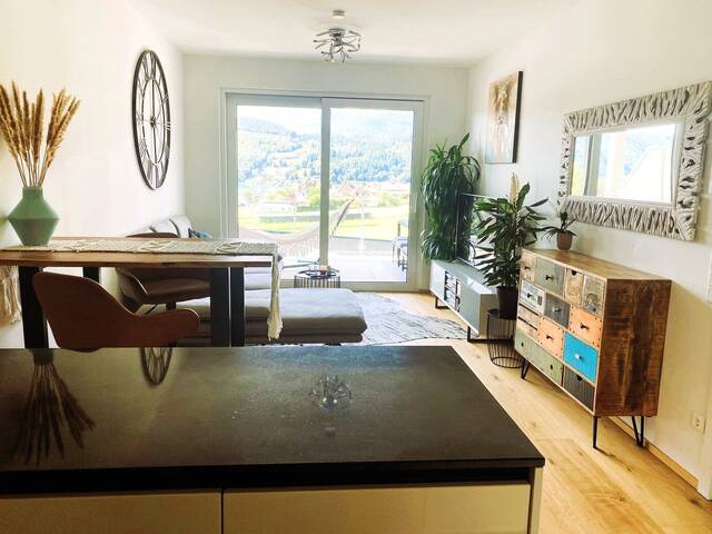 Immobilie in Seeboden am Millstätter See - SEEBODEN - Lage trifft Ausblick: Moderne Wohnung mit See- und Bergpanorama (Top A7) - Bild 0