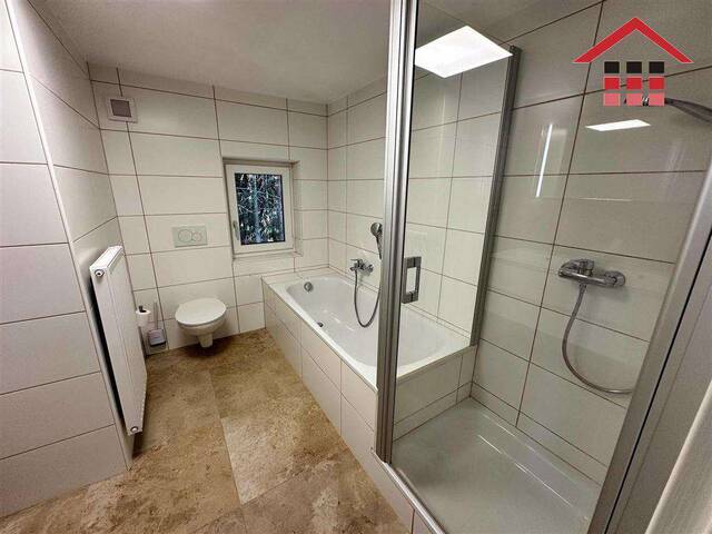 Immobilie in Neukirchen an der Vöckla - ID 977 Wohnhaus am Waldrand in Ruhelage mit Gebirgsblick - Bild 3