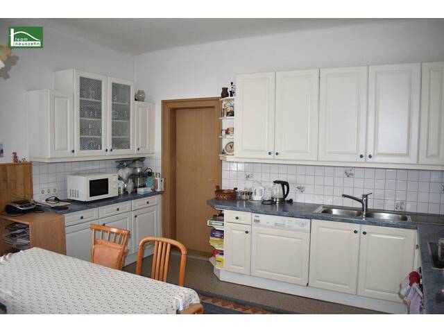 Immobilie in Eisenstadt - Ihr Traumhaus in Eisenstadt: Gepflegtes Einfamilienhaus mit Garten und Garage - JETZT ANFRAGEN - Bild 4