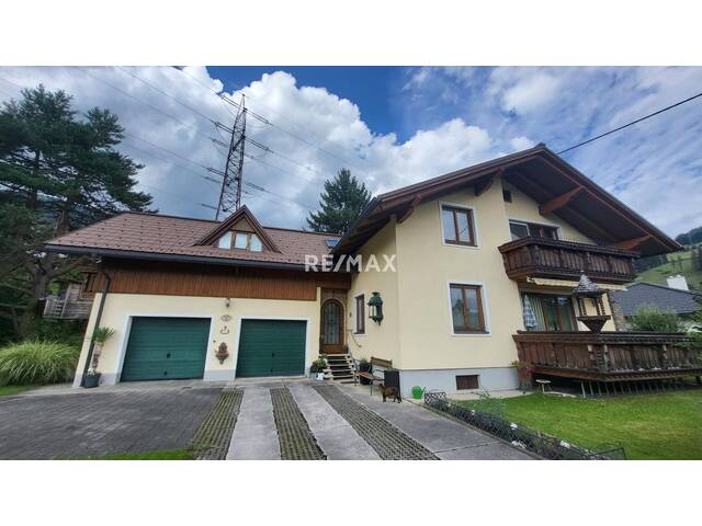 Immobilie in Liezen - NEUER PREIS!!! Großzügiges Haus mit wunderschönem Garten! - Bild 0