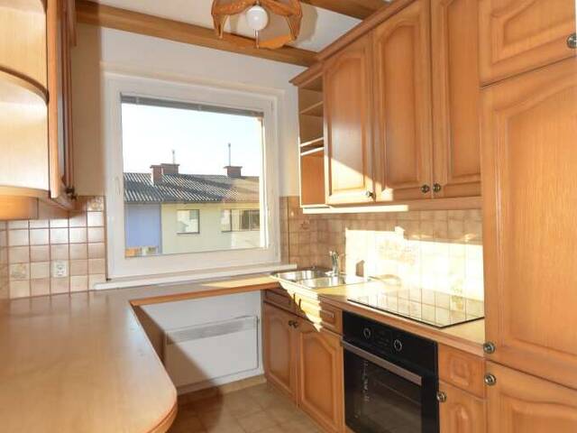 Immobilie in Perchtoldsdorf - CHRISTOPH CHROMECEK IMMOBILIEN - PERCHTOLDSDORF - Zentrumsnahe 3-Zimmer-Anlegerwohnung mit Balkon! - Bild 3