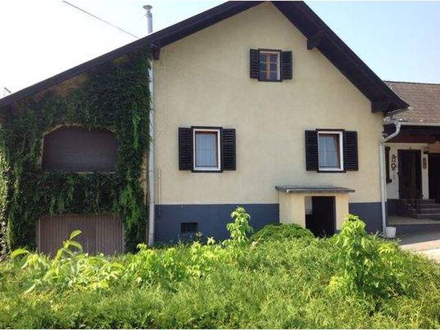 Immobilie in Olbendorf - Zweifamilienhaus mit Nebengebäuden – auch ohne gesamtes Grundstück erwerbbar - Bild 3